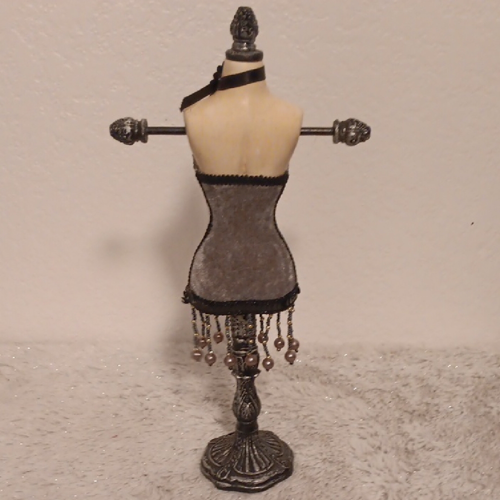 Chic Black Jewelry Display Stand - Picture 3 of 5